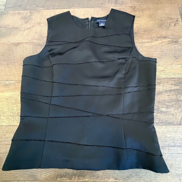 Ann Taylor Black Sleeveless Beaded Wavy Trim Blouse Top Women's Size 12 - Picture 9 of 15
